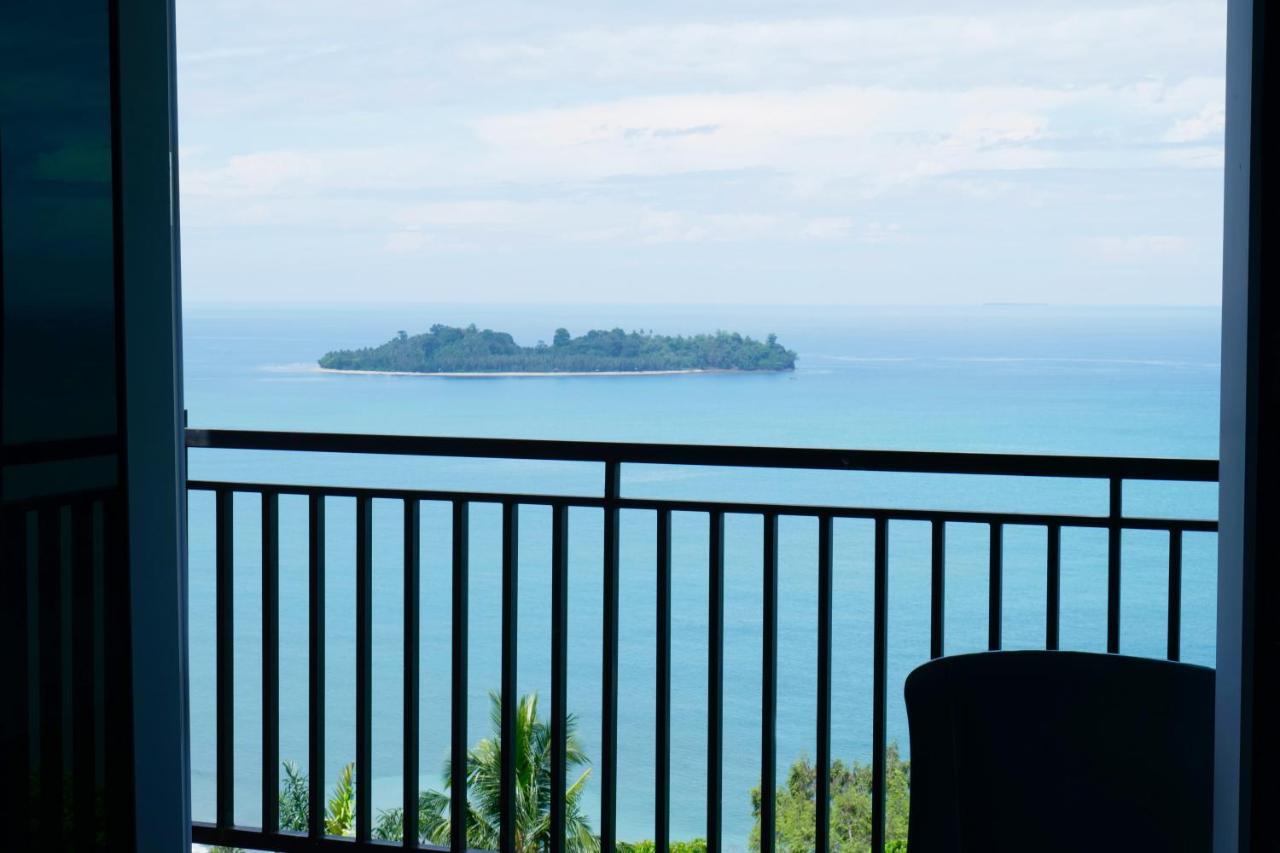 The View Padang, Amazing View, 8 Mins Mentawai Fast Ferry, Cold Beer,Close To Restaurants Exterior photo