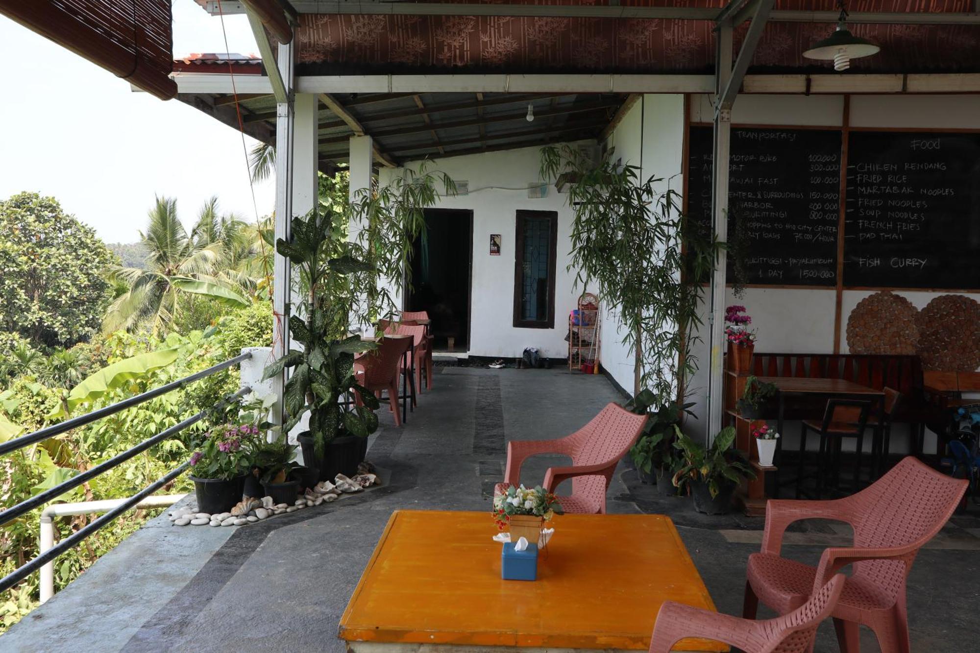 The View Padang, Amazing View, 8 Mins Mentawai Fast Ferry, Cold Beer,Close To Restaurants Exterior photo